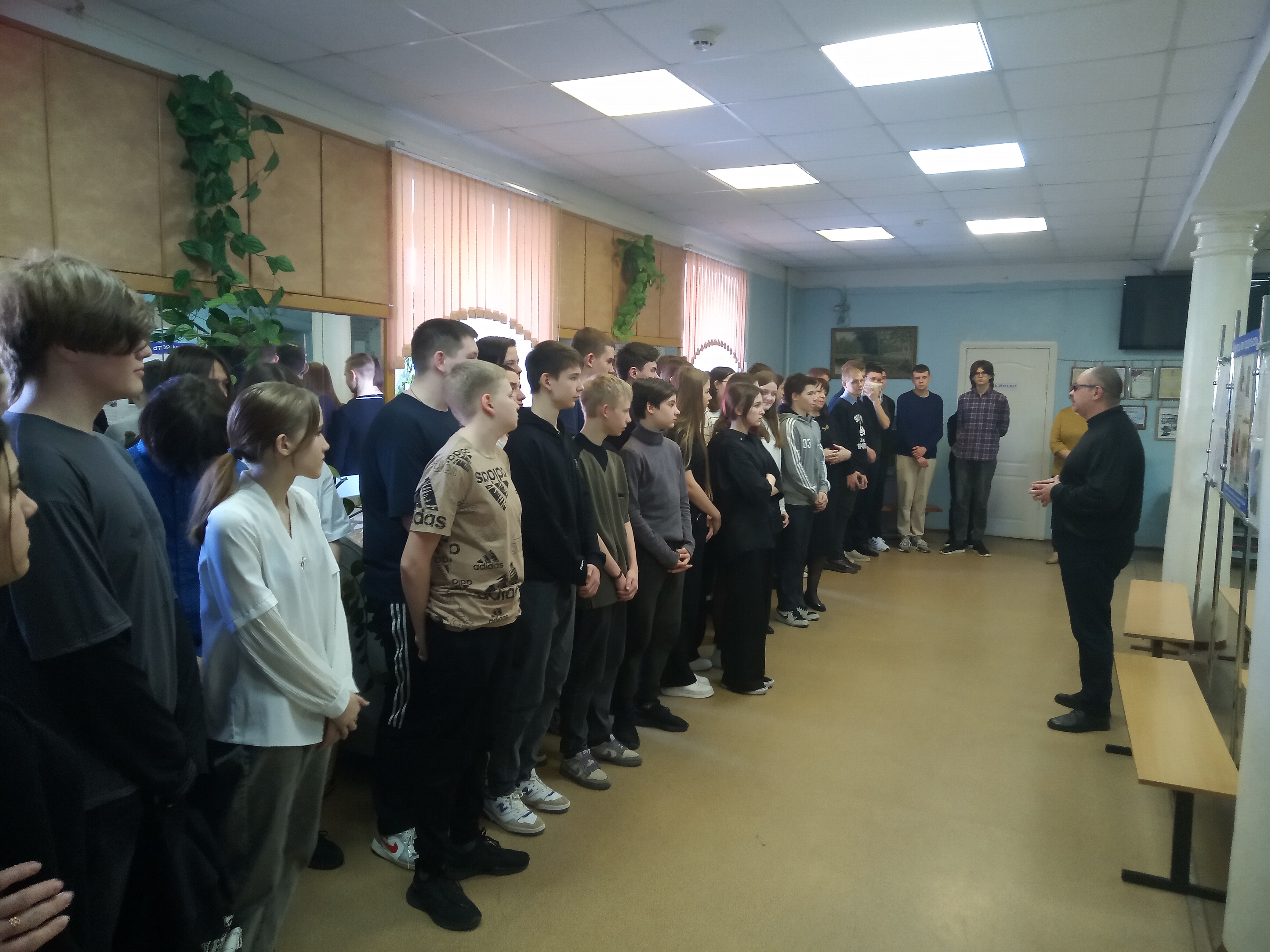 22 марта 2024 года для обучающихся МБОУ СОШ№1 г.Скопина прошли плановые учения  по гражданской обороне..