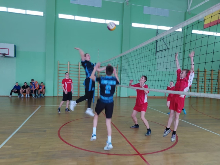 25-29 марта проходил муниципальный этап всероссийских спортивных игр школьников «Президентские спортивные игры»..